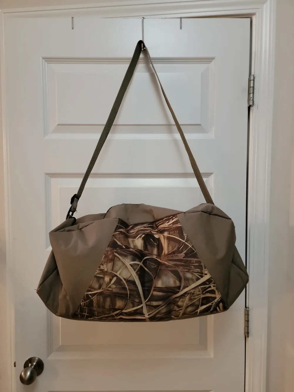 Landing Gear Splash Camouflage Large Bag Hunting Camping Hiking